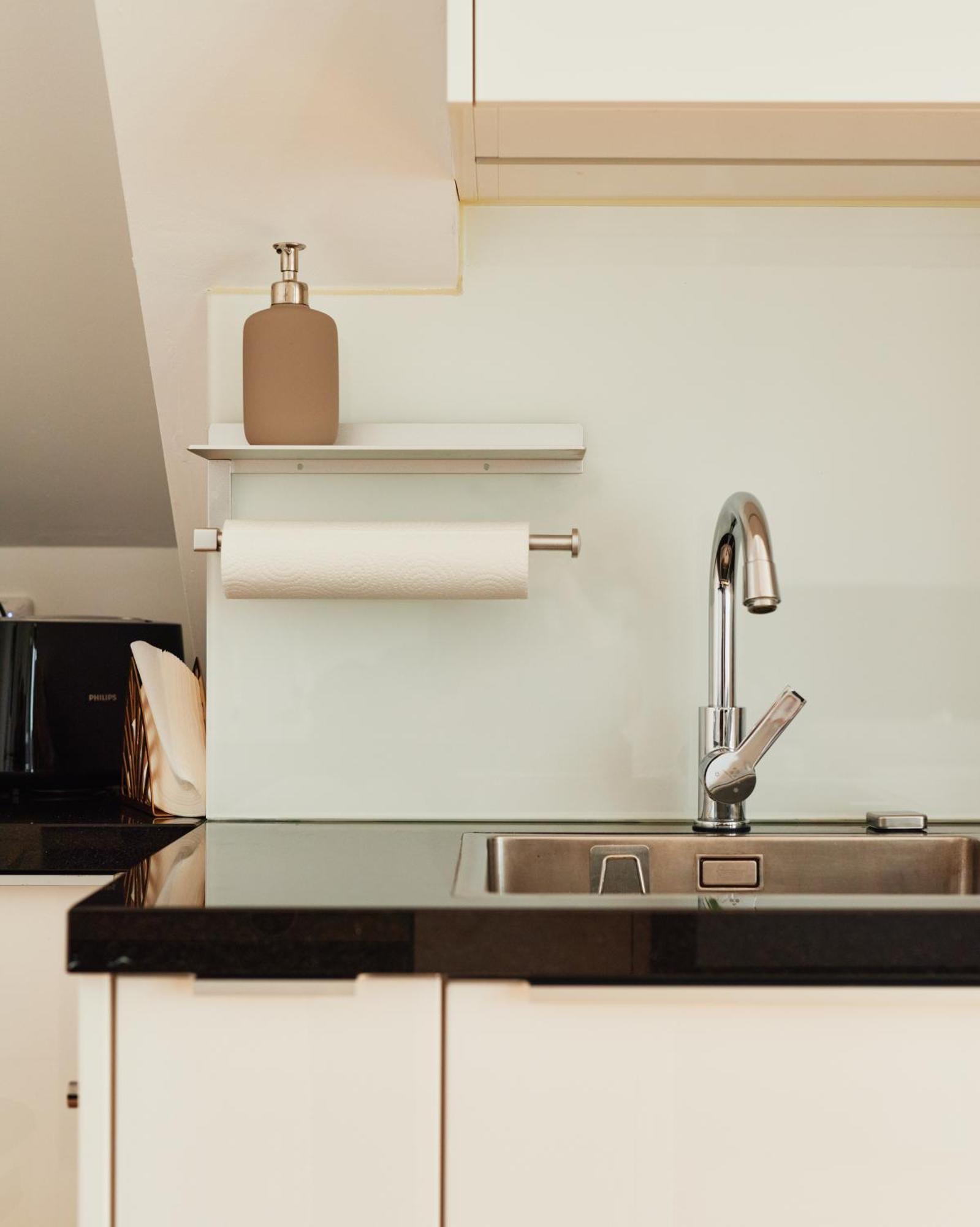 New Spacious Ultra-Modern Apartment In Wien Westbahnhof Kültér fotó