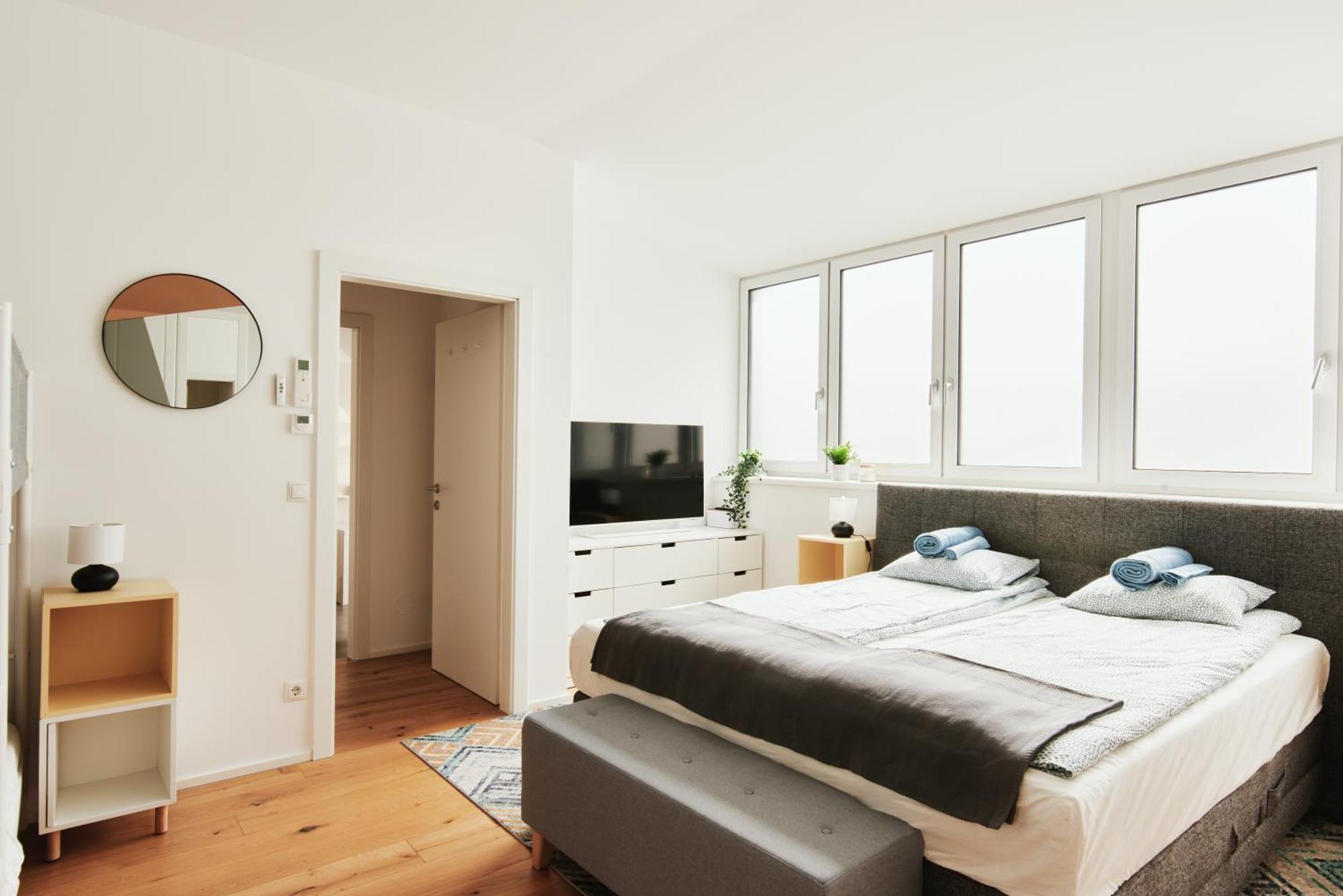 New Spacious Ultra-Modern Apartment In Wien Westbahnhof Kültér fotó